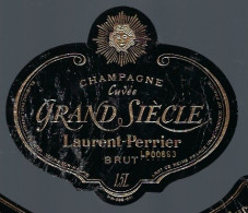 Etiquette Champagne  Brut La Cuvée Grand Siècle LP00693 Laurent Perrier Tours Sur Marne  Marne 51 Avec Sa Collerette - Champagne