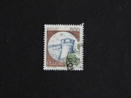 ITALIE ITALIA YT 1451 OBLITERE - CHATEAU DE ROVERETO TRENTE - 1971-80: Usados