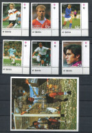 (CL 44) Dominique ** N° 2090 à 2095 - Bloc 341 - Joueurs De Foot - Dominica (1978-...)