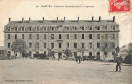 Nantes * Intérieur De La Caserne Militaire RICHEMONT , 3ème Régiment De Dragons * Militaria - Nantes