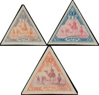 * OBOCK 60/62 : 2f., 5f. Et 10f., Triangulaires De 1894, N°61/62 Forte Ch., TB - Autres & Non Classés