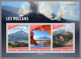 CENTRAL AFRICAN 2023 MNH Volcanoes Vulkane M/S – OFFICIAL ISSUE – DHQ2415 - Vulcani