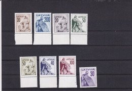 SA05 Latvia 1992 Statues Of The Liberty Monument Mint Stamps - Latvia
