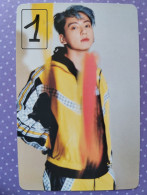 Photocard K POP Au Choix BTS  Vogue GQ  Jungkook - Objets Dérivés