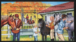 1990 Finland Riding, Mnh Min.sheet. - Blocks & Sheetlets