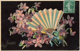 FANTAISIES - Un éventail Orné De Fleurs - Colorisé - Carte Postale Ancienne - Autres & Non Classés
