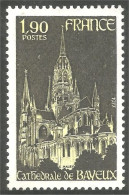 349 France Yv 1939 Cathédrale Bayeux Cathedral MNH ** Neuf SC (1939-1b) - Iglesias Y Catedrales