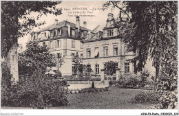 AJMP3-0232 - POSTE - MUNSTER - LA POSTE ET L'HOTEL DES PARC - VUS DES PROMENADES - Post & Briefboten