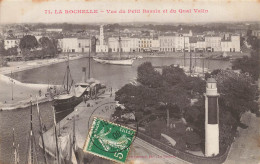 La Rochelle * Vue Du Petit Bassin Et Du Quai Valin * Bateau Vapeur - La Rochelle