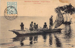 Nouvelle Calédonie - Pirogue Canaque - Native Pirogue - Animé  - Carte Postale Ancienne - Nouvelle-Calédonie