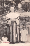  GABON Les Soeurs Bleues De CASTRES Au Gabon Soeur Saint Charles Et Ses Orphelins 1(scan Recto-verso) MA187 - Gabon