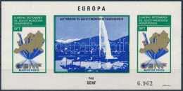 ** 1974 Európai Biztonsági és Együttműködési Konferencia Vágott Blokk (22.000) / Mi 103 Imperforate Block - Altri & Non Classificati