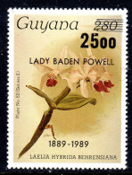 GUYANA - 1989 REICHENBACHIA ORCHIDS OVERPRINTED $25 ON 280 LADY BADEN-POWELL PLATE 62 SERIES 2 FINE MNH ** SG 2622 - Guyana (1966-...)