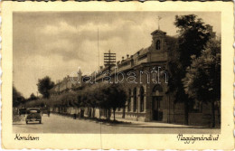 * T2/T3 1938 Komárom, Komárno; Nagyigmándi út, Automobil, Corso Kávéház és étterem. Hacker Dezső Kiadása / Street View,  - Unclassified