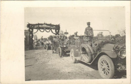 * T2/T3 1916 Chervonohrad, Krystynopol; WWI Austro-Hungarian K.u.K. Military, Soldiers In Automobiles, Decorated Gate Wi - Ohne Zuordnung