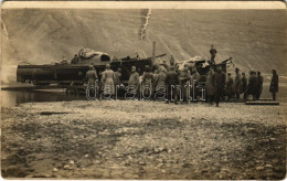 * T2/T3 1918 Zaleszczyki (Galicia), Osztrák-magyar Katonák Két Motorcsónakot Próbálnak A Dnyeszter Folyón áttolni / WWI  - Sin Clasificación