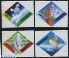 Vanuatu 2000 Intelsat 4v, Mint NH, Transport - Space Exploration - Vanuatu (1980-...)