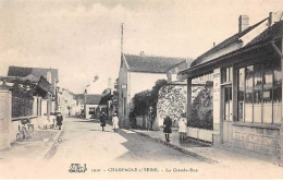 77    .    N° 202785.    CHAMPAGNE SUR SEINE     .      LA GRANDE RUE - Champagne Sur Seine