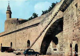 Automobiles - Aigues-Mortes - Escalier Donnant Accès Aux Remparts Côté Nord - Carte Neuve - CPM - Voir Scans Recto-Verso - PKW