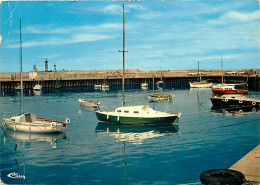 14 - Port En Bessin - Le Port De Plaisance - Les Jetées - CPM - Voir Scans Recto-Verso - Port-en-Bessin-Huppain