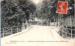 62 HESDIN - La Route De Saint-Omer Aux Ponts D'Huby-Saint-Leu  - Hesdin