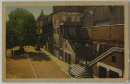 DECAZEVILLE (12/Aveyron) - Place Cabrol - Hotel De La Poste / PTT - Decazeville