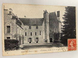 CPA - 28 - AUNEAU - Le Château, Façade Sur La Cour - Côté Sud - Auneau