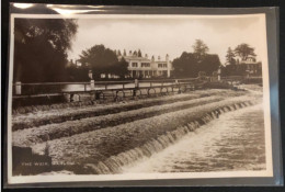 Marlow - The Weir - Buckinghamshire