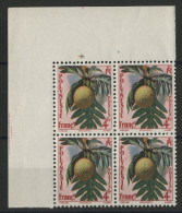 POLYNESIE N° 13 Bloc De Quatre Neuf Sans Charnière ** (MNH) Avec Coin De Feuille FLORE TB - Unused Stamps