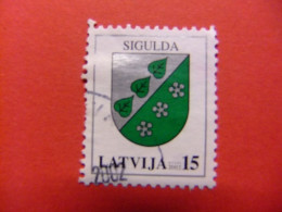 111 LETONIA LETTONIE LATVIJA 2002 / ESCUDO SIGULDA / YVERT 531 FU - Letonia