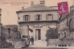 D5-10) NOGENT SUR SEINE - AUBE - LE PALAIS DE JUSTICE - ANIMEE - EN  1932 - Nogent-sur-Seine