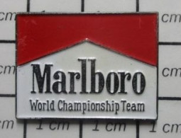 713c Pin's Pins / Beau Et Rare / SPORTS / MARLBORO WORLD CHAMPIONSHIP TEAM F1 FORMULE 1 - Automovilismo - F1