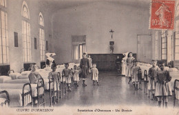 D19-94) OEUVRE  D ' ORMESSON  - SANATORIUM  D ' ORMESSON - UN  DORTOIR   - Ormesson Sur Marne