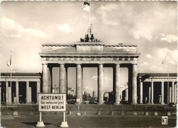 Berlin - Brandenburger Tor - Porte De Brandebourg