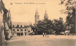 BELGIQUE - Maredsous  - Ecole Abbatiale - Cour De Récréation - Carte Postale Ancienne - Dinant