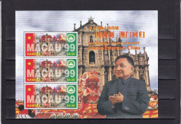SA05 Namibia 1997 Return Of Macau To China, 1999 Minisheet - Namibia (1990- ...)