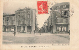 NEUVILLE DE POITOU : ROUTE DE CLAN - Neuville En Poitou