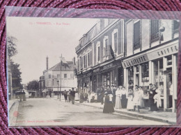 Verneuil , Rue Thiers , Commerce à La Civette , Coiffeur - Verneuil-sur-Avre