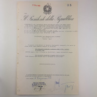 Decreto Firmato Da Vittorio Emanuele III Re D’Italia - Décrets & Lois