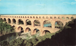 FRANCE - Vers Pont Du Gard - Le Pont Du Gard - Carte Postale - Otros & Sin Clasificación