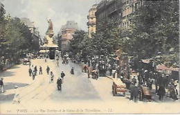 CPA Paris La Rue Turbigo Et La Statue De La République - Arrondissement: 03