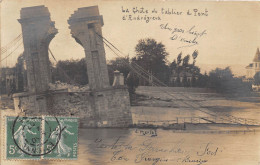 42-ANDREZIEUX- CARTE-PHOTO- LA CHUTE DU TABLIER DU PONT - Andrézieux-Bouthéon