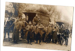 PARIS GRANDS MAGASINS DU LOUVRE SERVICE DE LIVRAISON AVEC SES CAMIONS HYPPOMOBILE CARTE PHOTO TRES ANIMEE - Geschäfte