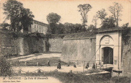 FRANCE - Bayonne - Vue De La Porte De Mousserolle - Animé - Collection Gorce - Paris - Carte Postale Ancienne - Bayonne