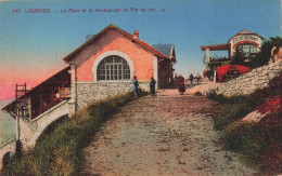 FRANCE - Lourdes - La Gare Et Le Restaurant Du Pic Du Jer - Carte Postale - Lourdes