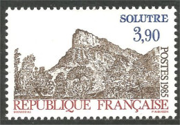 353 France Yv 2388 Solutre MNH ** Neuf SC (2388-1b) - Monuments