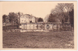 79 - CHAMPDENIERS - CHATEAU DU PETIT CHENE - Champdeniers Saint Denis