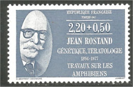 354 France Yv 2458 Jean Rostand Amphibiens Amphinians Biologiste MNH ** Neuf SC (2458-1) - Malattie