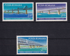 D 784 / ROUMANIE / LOT N° 2694/2696 NEUF** COTE 3.50€ - Lotes & Colecciones