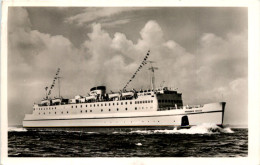Hochsee Fährschiff Theodor Heuss - Ferries